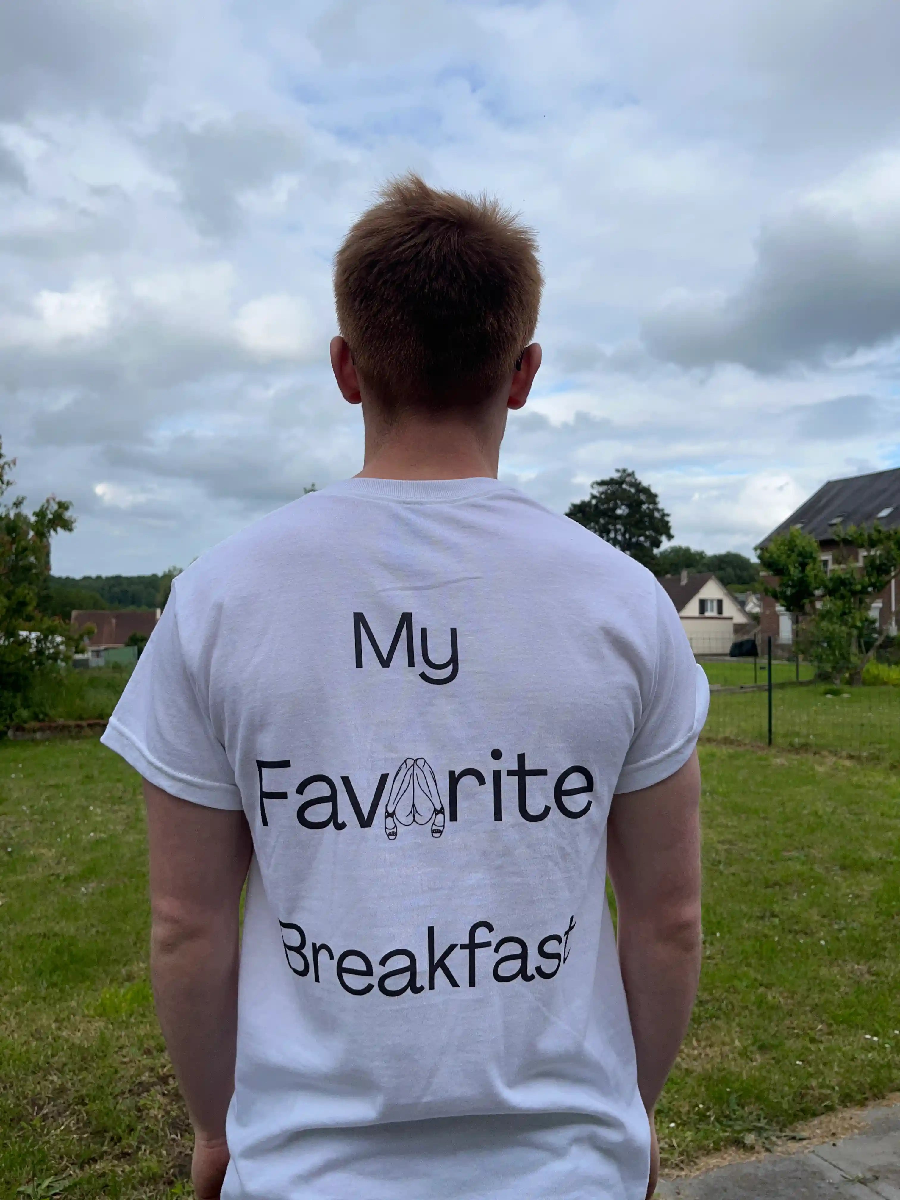 T-shirt "My favorite breakfast" Unisexe